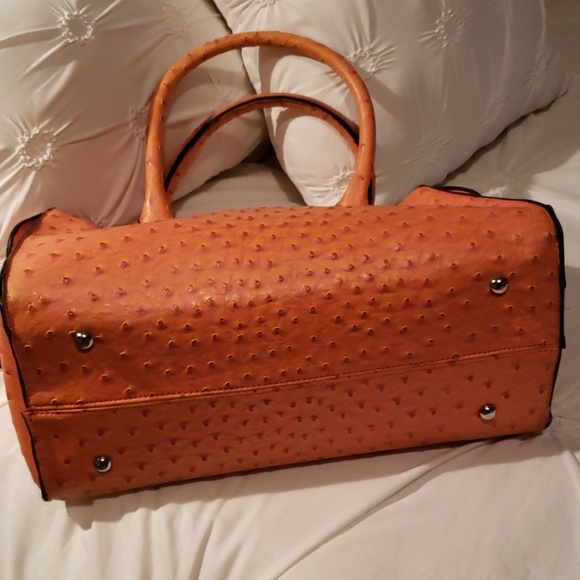 Michael Kors Ostrich Pattern Bag - Picture 3 of 8